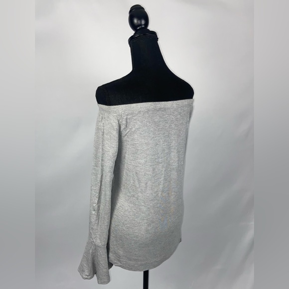Blouse Top Off the shoulder Belle sleeves Medium Gray Top blouse - Picture 7 of 9